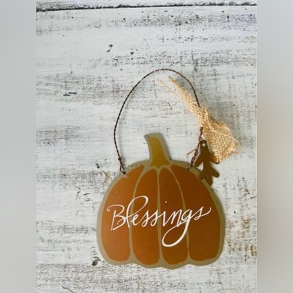 *Blessings Holiday Metal Pumpkin Ornaments Set of 2 - Picture 8 of 10